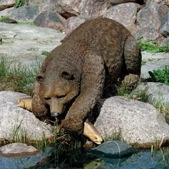 Design Toscano 17 in. H Catch of the Day Grand Bear Sculpture -Design Toscano Sales Store design toscano garden statues db383082 c3 1000